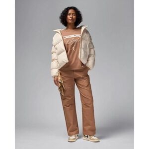 NWT Nike Jordan Women Chicago Utility Cargo Pants Tan L Standard Fit‎ Joggers